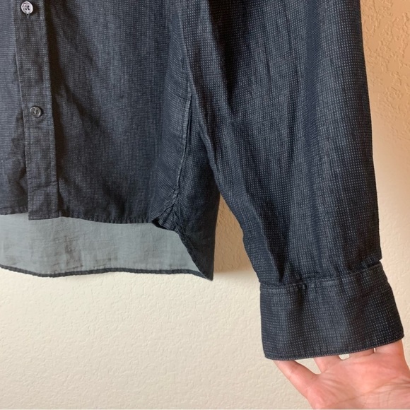 Vince Mens double face jacquard sport shirt in black long sleeve button - Picture 2 of 7